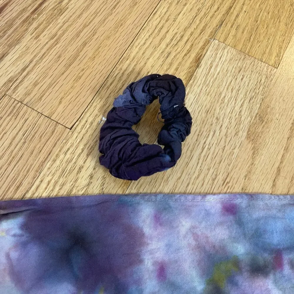 tie dye bandana and hair scrunchie combo purple black gray